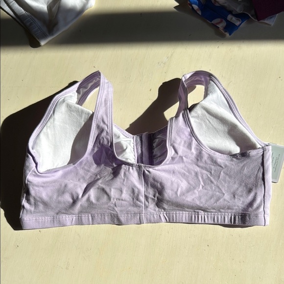 *NWT -(3) FRUIT OF THE LOOM BRAS - FRONT CLOSURE - PERFECT FOR AFTER A SURGERY - Picture 3 of 9